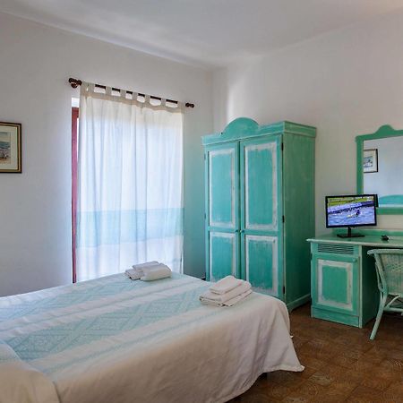Hotel Sandalyon San Teodoro  Esterno foto