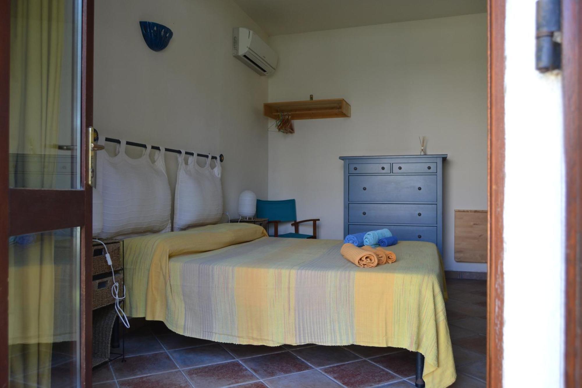 Hotel Sandalyon San Teodoro  Esterno foto