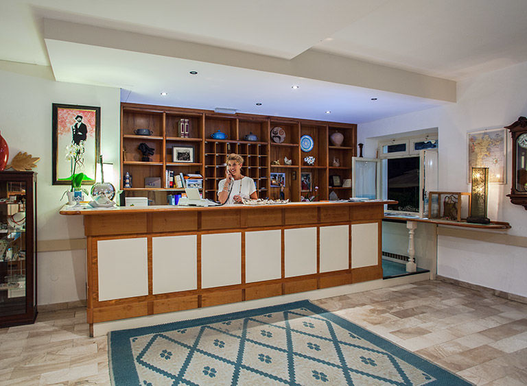 Hotel Sandalyon San Teodoro  Esterno foto